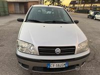 Usata Fiat Punto 59 CV (43 kW) 2005 Grigio Berlina