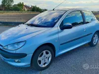 Usata Peugeot 206 60 CV (44 kW) 2004 Berlina
