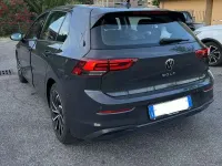 Usata VW Golf VIII Life 131 CV (96 kW) 2020 Berlina