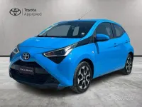 Usata Toyota Aygo Cool 72 CV (52 kW) 2018 Bluazzurro Utilitaria