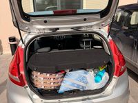 Usata Ford Fiesta 82 CV (60 kW) 2010 Grigio Utilitaria