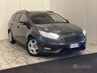 Usata Ford Focus 120 CV (88 kW) 2015 Grigio Station wagon
