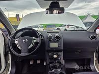 Usata Nissan Qashqai Tekna 110 CV (80 kW) 2014 Bianco SUV