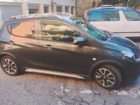 Usata Opel Karl Rocks 73 CV (53 kW) 2018 Utilitaria
