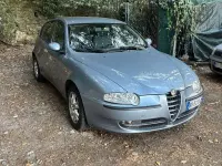 Usata Alfa Romeo 147 Progression 120 CV (88 kW) 2001 Utilitaria