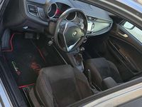 Usata Alfa Romeo Giulietta Sprint 174 CV (127 kW) 2015 Utilitaria