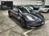 Usata Tesla Model 3 Long Range AWD 324 kW (441 CV) 2021 Midnight silver metallic Berlina