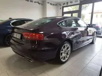Usata Audi A5 Sportback 211 CV (155 kW) 2011 Merlin pearl purple individual Utilitaria