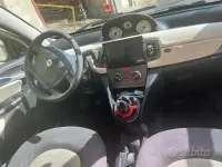 Usata Lancia Ypsilon 69 CV (50 kW) 2006 Utilitaria
