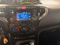 Usata Lancia Ypsilon 69 CV (50 kW) 2018 Nero Utilitaria