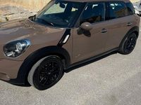 Usata Mini Cooper SD Countryman Business 142 CV (104 kW) 2014 Marrone SUV