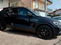 Usata VW T-Roc R-line 110 CV (80 kW) 2024 Nero SUV