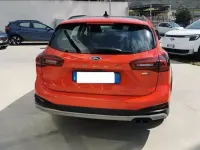 Usata Ford Focus Active 125 CV (91 kW) 2022 Rosso race Station wagon