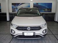 Usata VW T-Roc Life 110 CV (80 kW) 2023 Ascort grey SUV