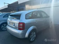 Usata Audi A2 75 CV (55 kW) 2001 Grigio Utilitaria