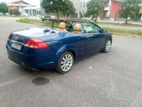 Usata Ford Focus Cabriolet 136 CV (100 kW) 2010 Blu Cabrio