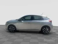 Usata Opel Corsa 101 CV (74 kW) 2025 Gris aluminium Utilitaria
