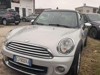 Usata Mini Cooper 122 CV (89 kW) 2011 Utilitaria