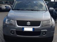 Usata Suzuki Grand Vitara 140 CV (102 kW) 2006 Grigio SUV