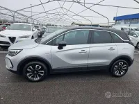 Usata Opel Crossland Elegance 131 CV (96 kW) 2024 Grigio SUV
