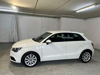 usata Audi A1 1.6 TDI Admired OK NEOPATENTATI