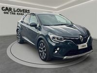 Usata Renault Captur Techno 145 CV (106 kW) 2023 Blu scuro SUV