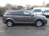 Usata Fiat Freemont 170 CV (125 kW) 2012 Grigio SUV