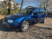 Usata VW Golf IV 110 CV (80 kW) 2001 Blu Utilitaria