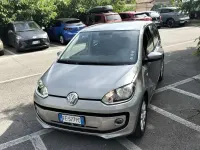 Usata VW up! Highline 75 CV (55 kW) 2016 Grigio Utilitaria