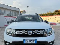 Usata Dacia Duster Ambiance 101 CV (74 kW) 2015 Bianco SUV