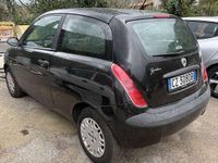 Usata Lancia Ypsilon 60 CV (44 kW) 2005 Utilitaria
