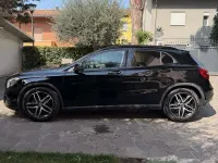 Usata Mercedes GLA180 Edition 122 CV (89 kW) 2019 Nero SUV
