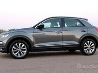 Usata VW T-Roc 116 CV (85 kW) 2019 Grigio SUV