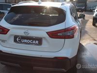 Usata Nissan Qashqai Visia 115 CV (84 kW) 2018 Bianco SUV