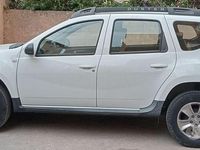 Usata Dacia Duster Lauréate 105 CV (77 kW) 2014 Bianco SUV