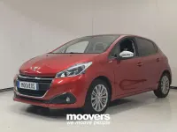 Usata Peugeot 208 Style 82 CV (60 kW) 2018 Rossa Utilitaria