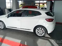Usata Renault Clio V Zen 86 CV (63 kW) 2020 Bianco Berlina