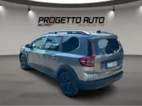 Usata Dacia Jogger Extreme 101 CV (74 kW) 2025 Grigio Monovolume