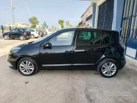 Usata Renault Scénic III XMOD 110 CV (80 kW) 2012 Nero Monovolume