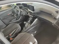 Usata Peugeot 208 Active 100 CV (73 kW) 2022 Nero Utilitaria
