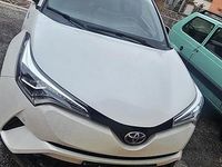 Usata Toyota C-HR Lounge 116 CV (85 kW) 2017 Bianco SUV