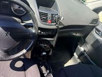 Usata Peugeot 207 90 CV (66 kW) 2008 Grigio Berlina