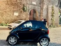 Usata Smart ForTwo Cabrio Brabus 61 CV (44 kW) 2005 Nero Cabrio