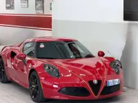 Usata Alfa Romeo 4C 241 CV (177 kW) 2014 Rosso Coupé