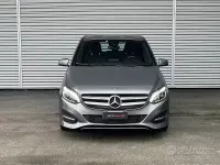 Usata Mercedes B180 Business 109 CV (80 kW) 2018 Grigio Utilitaria