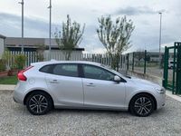 usata Volvo V40 D2 Geartronic R-design*EURO6 DTEMP*