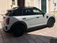 Usata Mini Cooper D Countryman Business 150 CV (110 kW) 2021 Argento SUV