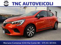 Usata Renault Clio V SE 67 CV (49 kW) 2023 Arancione Berlina