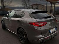 Usata Alfa Romeo Stelvio Veloce 209 CV (153 kW) 2021 Grigio vulcano SUV