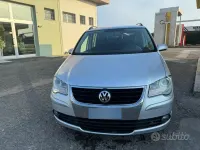 Usata VW Touran 102 CV (75 kW) 2008 Grigio Monovolume